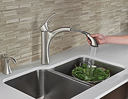 Moen® Debuts New Voss™ Pull-Out Kitchen Faucet