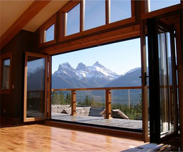 4. Glass Walls That Open to the Outdoors