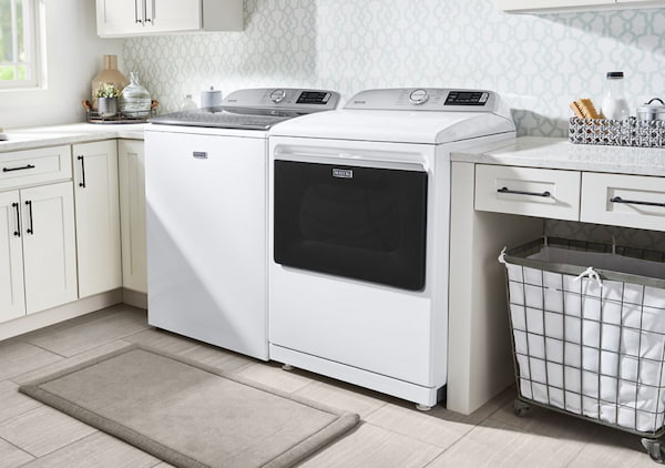 A Smart Laundry Set with Extra Power Function and Commercial-Grade Parts