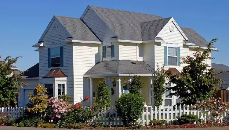 image of affordable farmhouse plan 2671