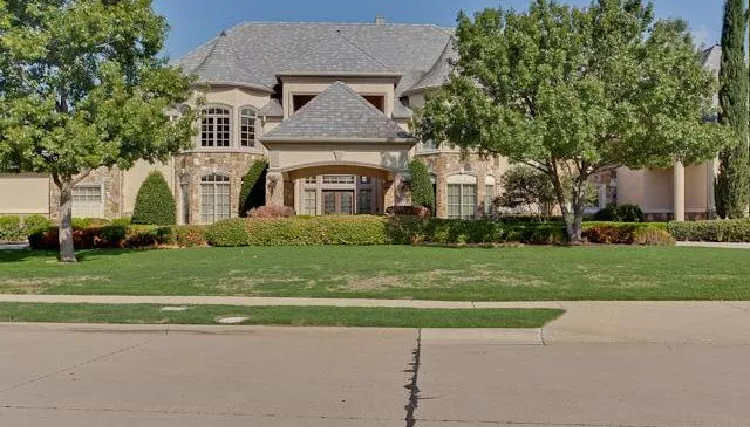 image of 5001 square feet and up house plan 9452