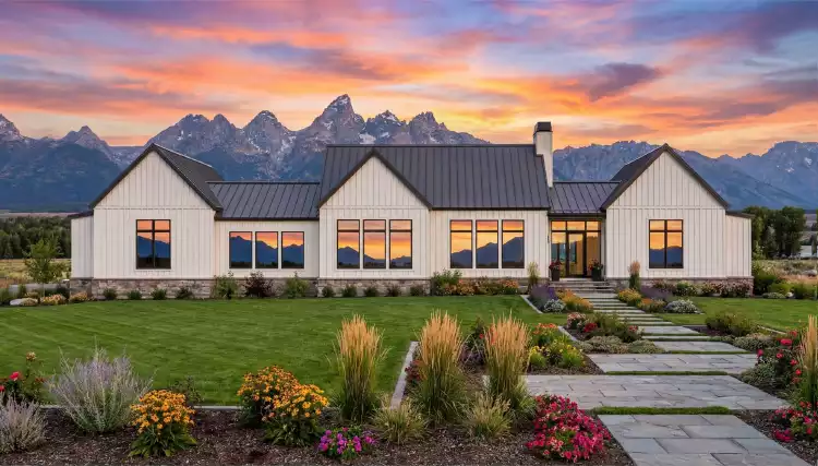 image of farmhouse plan 10101