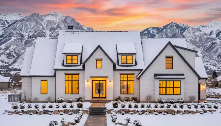 image of transitional house plan 11169