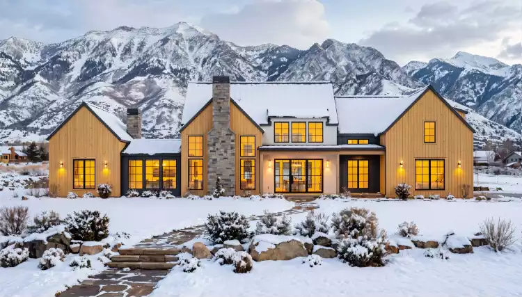 image of courtyard house plan 5078