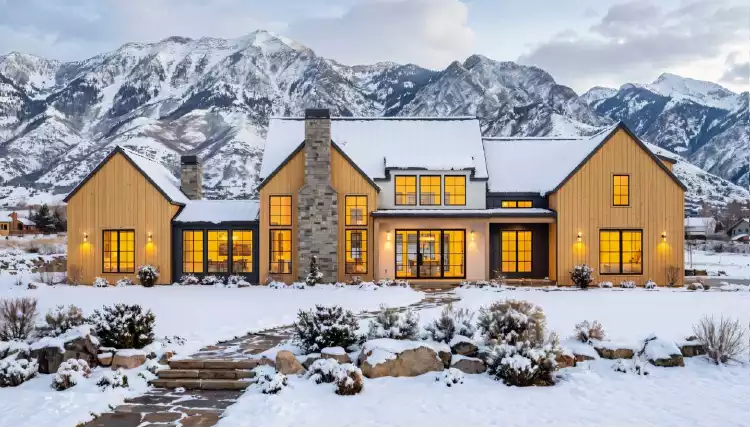 image of courtyard house plan 5078