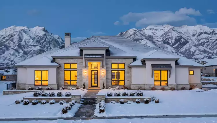 image of transitional house plan 8452