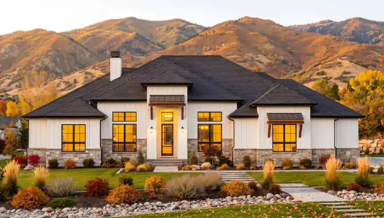 image of modern house plan 8452