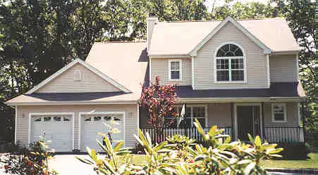 image of small farmhouse plan 3393