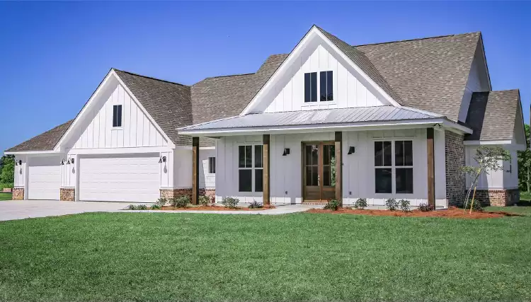 image of affordable modern farmhouse plan 11369