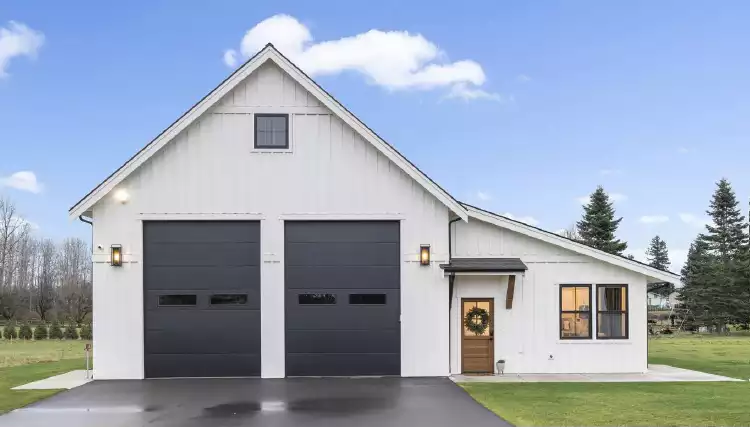 image of garage house plan 10930