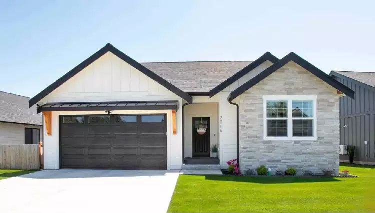 image of small house plan 12137