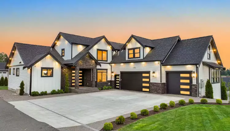 image of modern farmhouse plan 12138