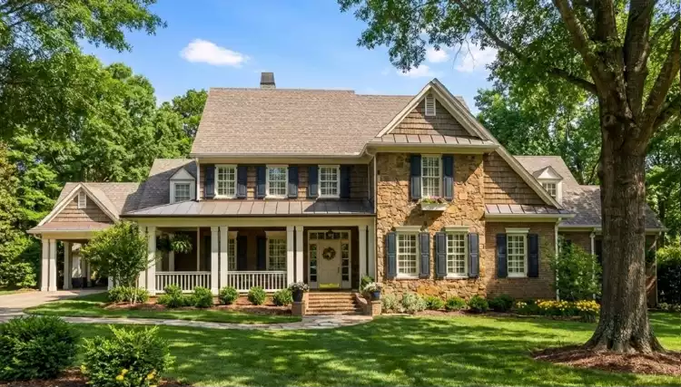 image of courtyard house plan 8444