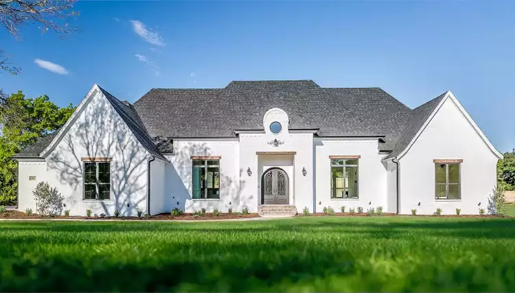 image of accessible house plan 8653