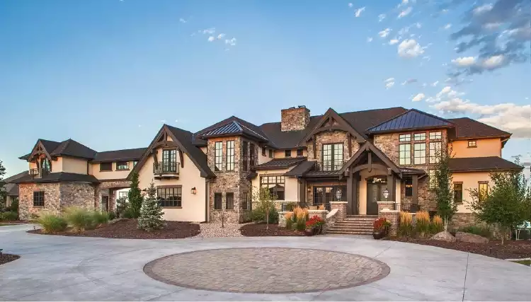 image of courtyard house plan 11566