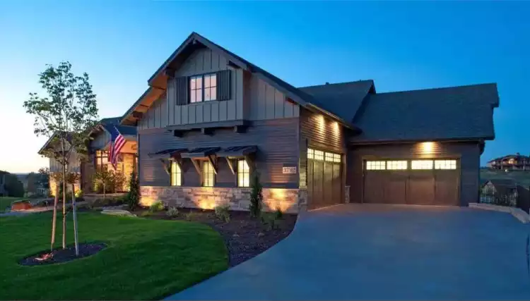 image of 2 story modern farmhouse plan 11688