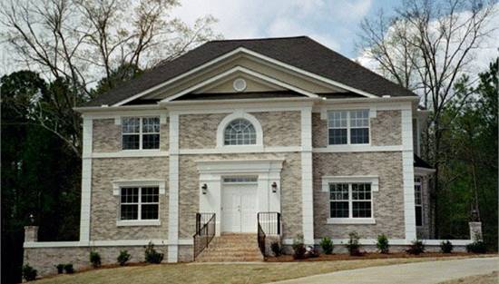 Front Exterior Photo