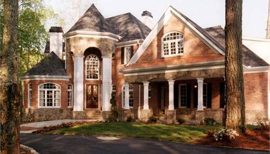 Front Exterior Photo