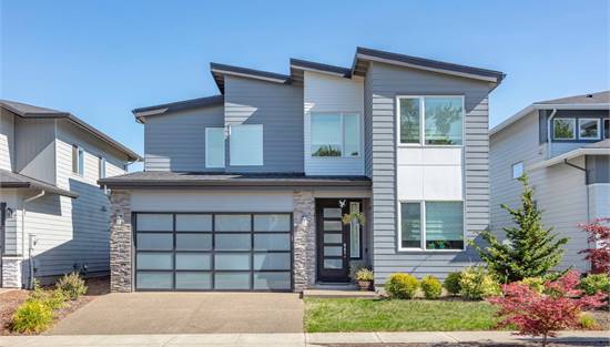 Exquisite Custom-Built Contemporary Residence