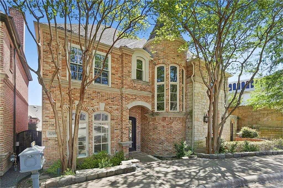 4,365 sqft Frisco Lakes Brick Traditional Style House Plan 7860