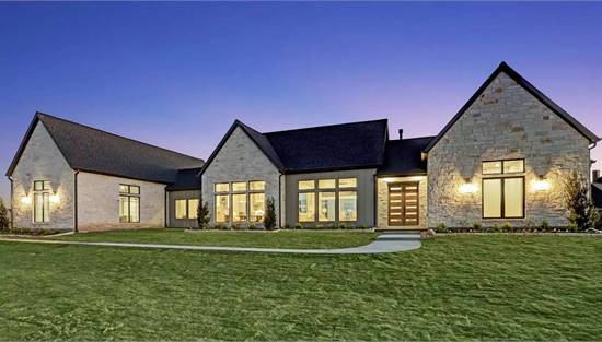 Charming Ranch with Attached Garage