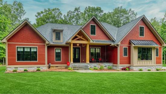 Gorgeous Modern Farmhouse with 2,575 Sq Ft of Living Space