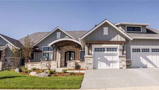 Stylish Craftsman with Attached Garage