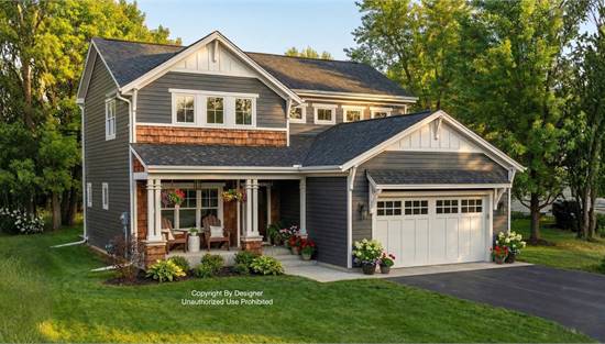 Traditional Family Home with Country Kitchen